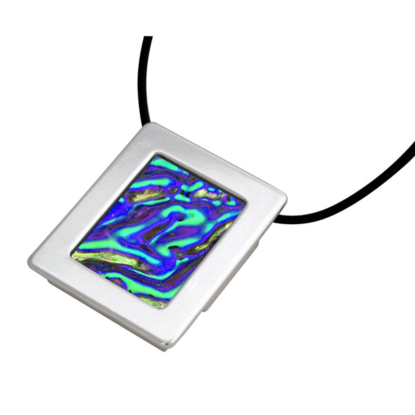 What Are The Uses of Dichroic Glass - ArtGlassSupplies